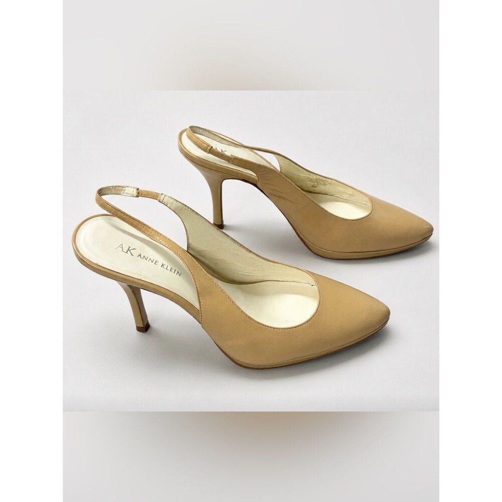 Anne Klein AKNARA Beige Leather Pointed Toe Slingback Kitten Heels Size 8.5M
